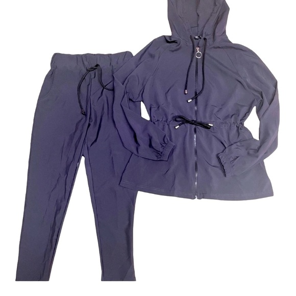 Love Dark Gray 2 Piece Athleisure Hoodie Jogger Set New With Tags - Picture 1 of 12